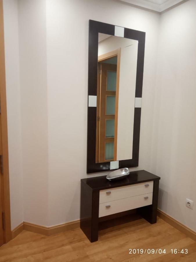 Apartamento Los Lirios Logrono Exterior photo